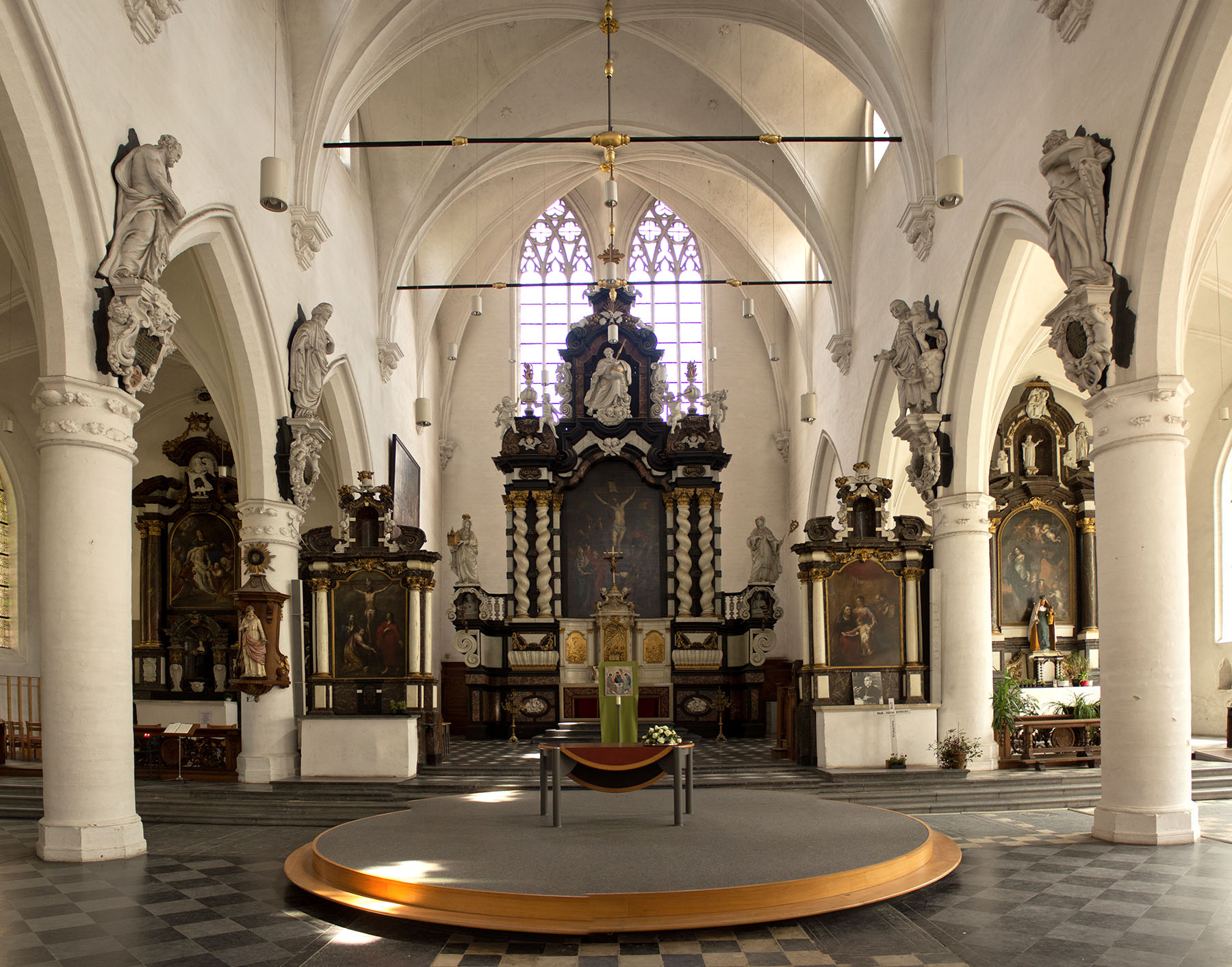 Sint-Jan-de-Doperkerk in het Groot Begijnhof van Leuven 